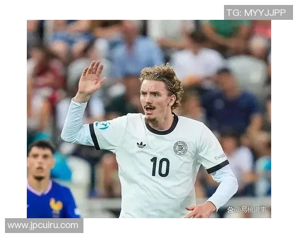 足球明星效力于哪些球队的背后故事与转会内幕揭秘