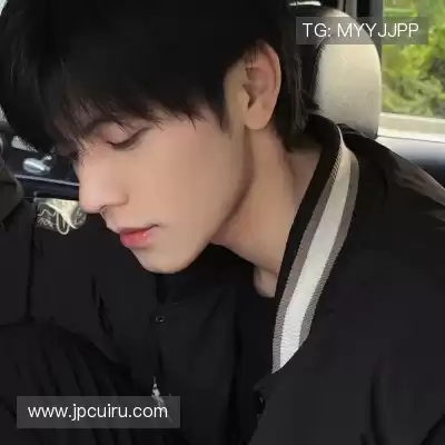 伍煦羿